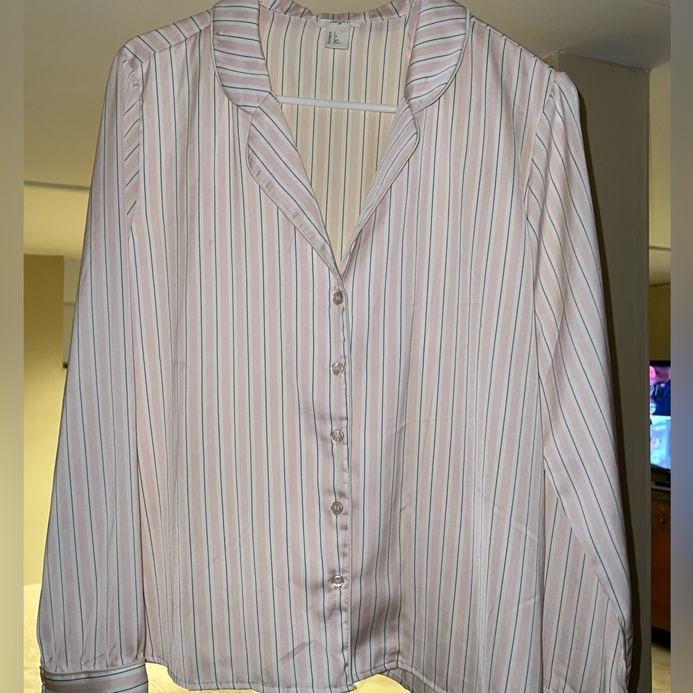 Forever 21 Button Up Shirt White/Pink Stripes